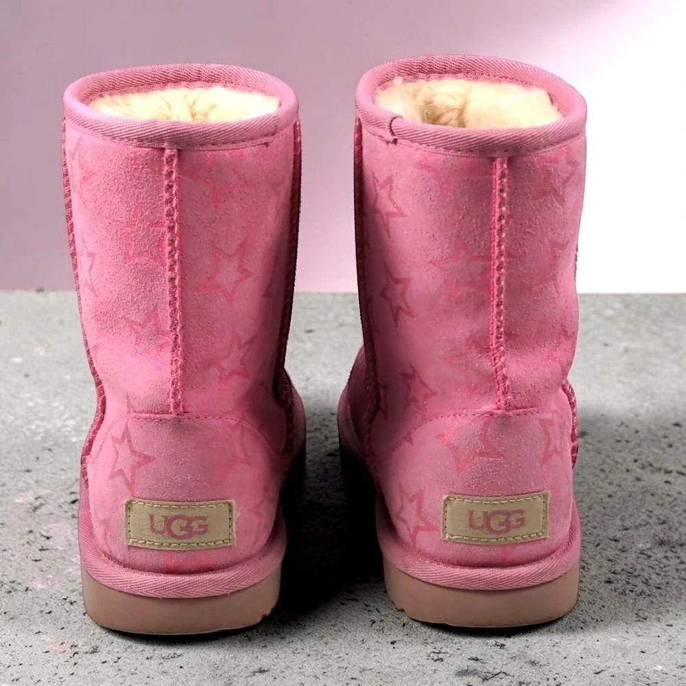 UGG Classic Short II Pink Glitter Star Boots Size 3 Kids Youth‎ 1157712K Cozy